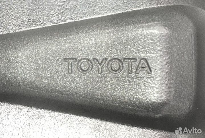 Диски оригинальные Toyota R15 5/100 цо 54.1 мм