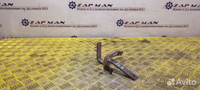 Держатель правый Man Tgl Tgm