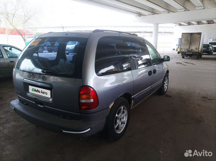 Dodge Caravan 2.4 МТ, 2000, 360 000 км