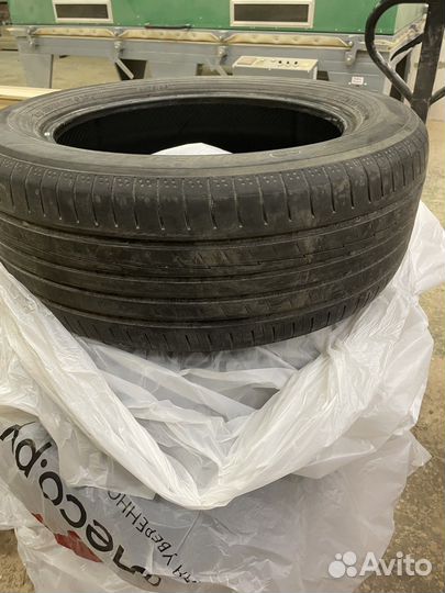 Yokohama BluEarth AE50 235/55 R18 100