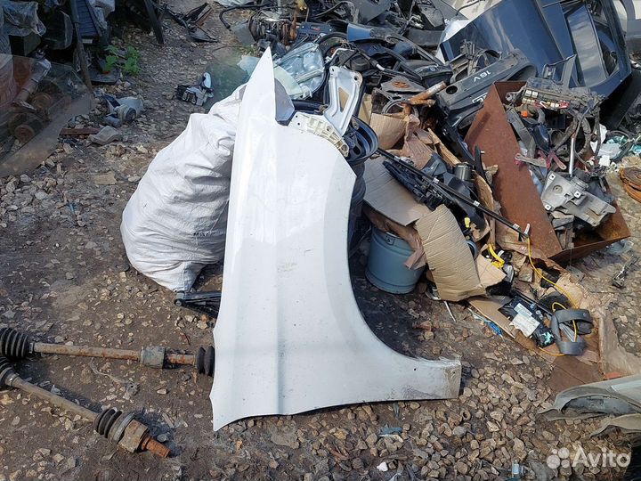 Крыло переднее правое mitsubishi outlander 3 ориг