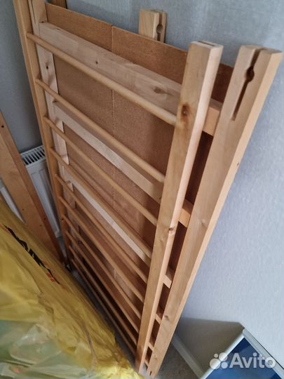 Детская кровать с матрасом