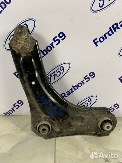 Рычаг передней подвески передний левый Renault