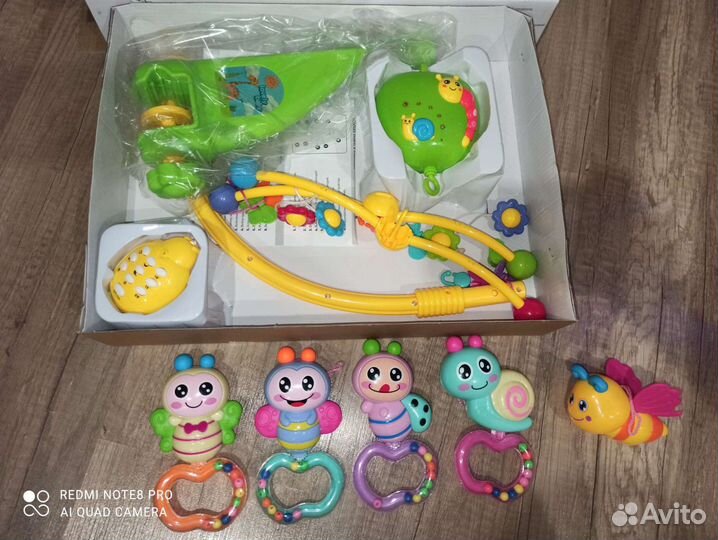 Мобиль музыкальный на пульте ду