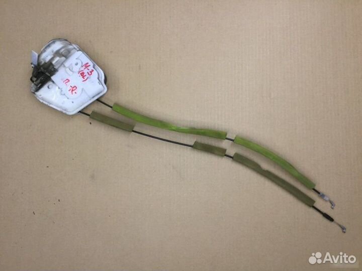 Замок двери передней правой Mazda 3 BL 2009-2013