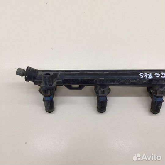 Рейка топливная рампа Volkswagen Polo MK5 2011-2020