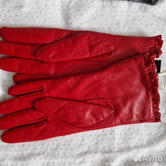 Перчатки женские кожаные новые
