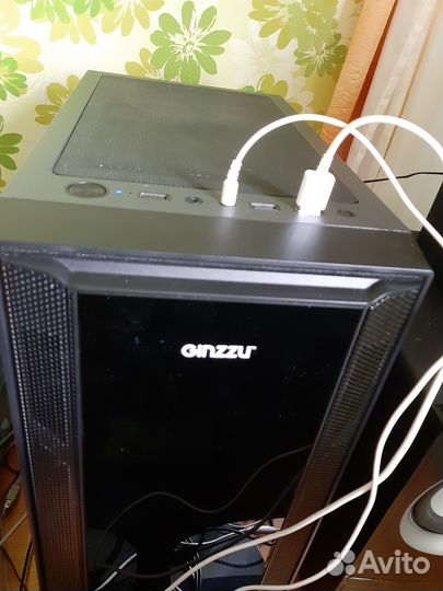 Процессор xeon e3-1220V3, видео GTX560, опе-ка 8гБ