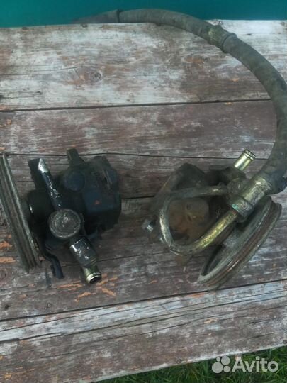 Насос гидроусилителяToyota mark II GX100, 1G Вeams