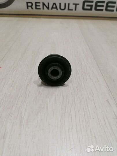 Сайлентблок рычага Nissan almera G15 Лев, Прав