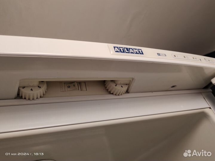 Полки, ящики и запчасти холодильника Атлант