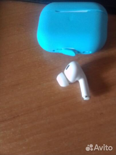 Правый наушник airpods pro 2 (Оригинал)