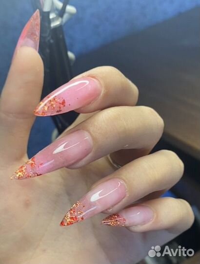 Наращивание ногтей