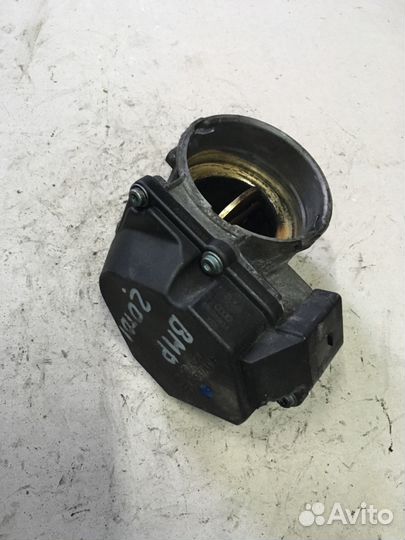 Дроссельная заслонка 03G128063A VW Passat B6