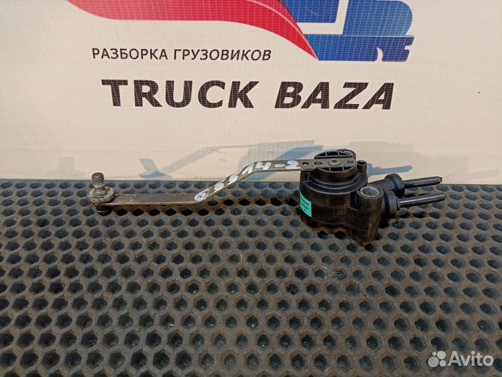 8188642 Кран уровня пола кабины