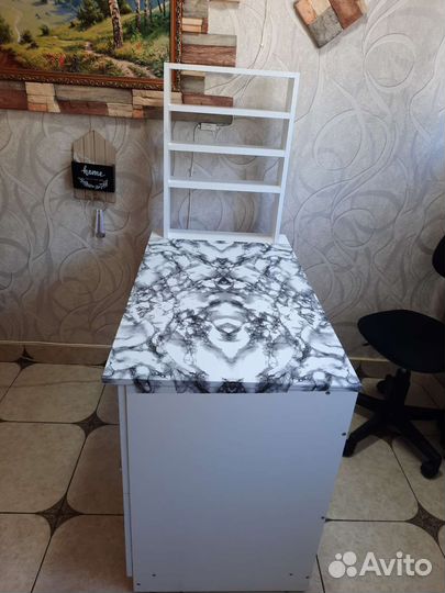 Стол для маникюра