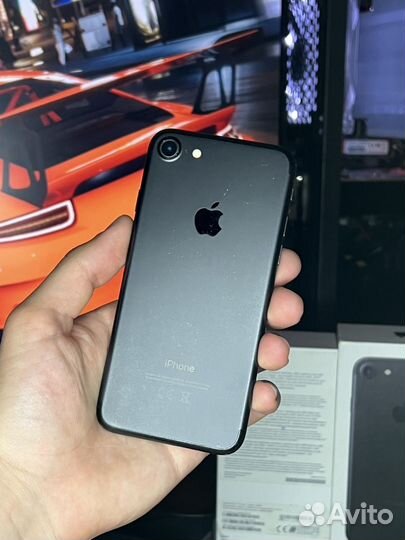 iPhone 7, 32 ГБ