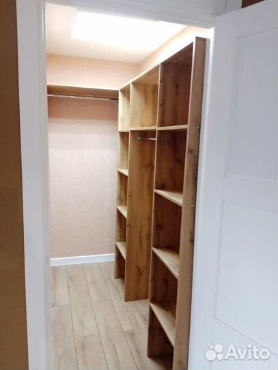 Шкаф распашной на заказ от производителя