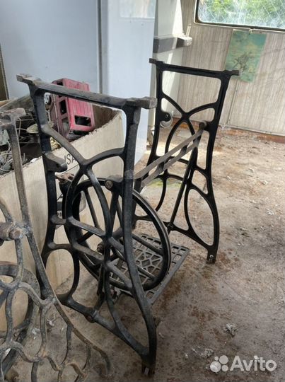 Старые швейные машинки