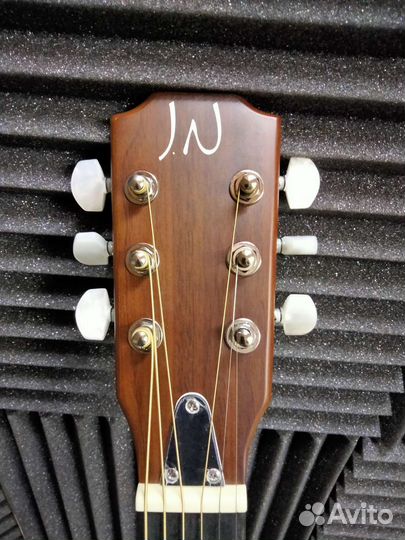 Электроакустическая гитара James Neligan EW3000