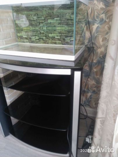 Тумба под телевизор, аквариум, акустику