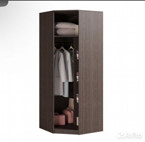 Угловой шкаф