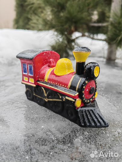 Елочная игрушка паровоз фарфор ручная работа