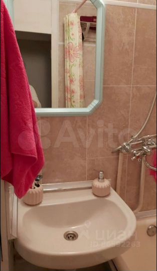 Комната 37 м² в 1-к., 1/9 эт.