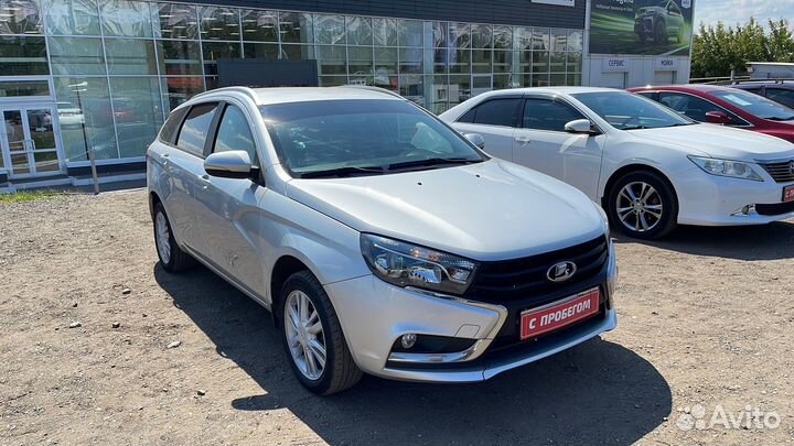 LADA Vesta 1.6 МТ, 2018, 100 000 км