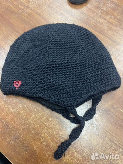 Шапка шлем RED