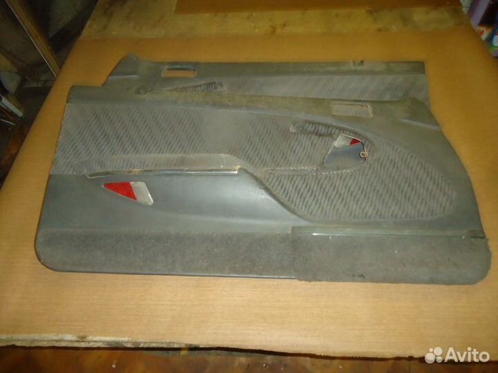 Дверь левая Mazda 626 GD Coupe 2.2