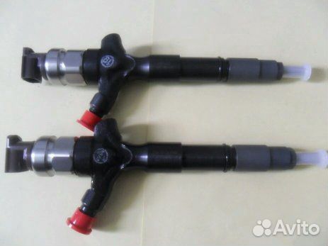Форсунки 23670-30300 toyota Hilux 2KD-FTV