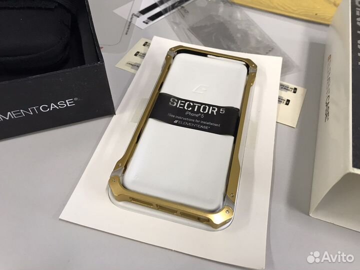 Бампер металлический для iPhone 5 5s