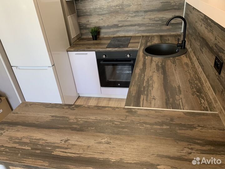 Кухня в студию с барной стойкой ксп:15019