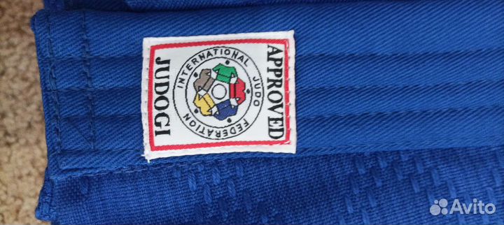 Кимоно для дзюдо мизуно