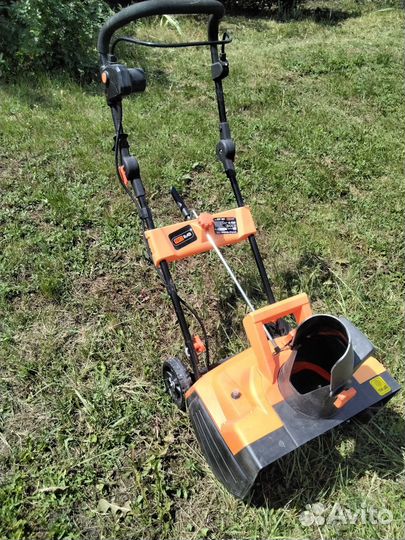 Снегоуборщик электрический бу