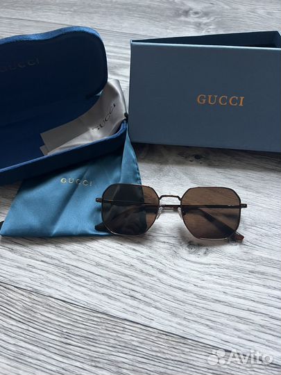 Очки Gucci