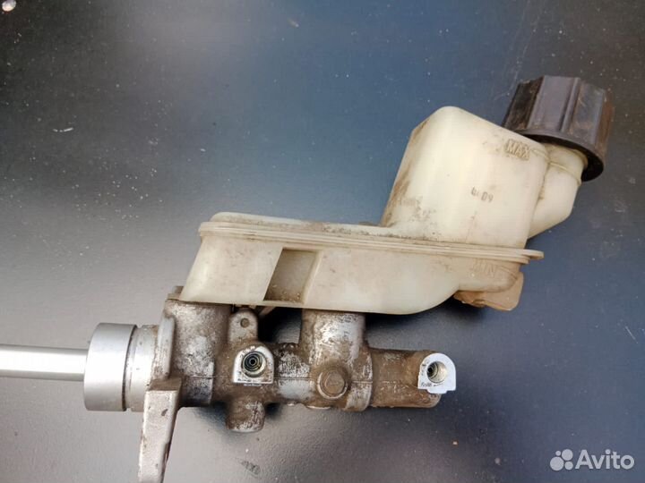 Главный тормозной цилиндр Мазда 6