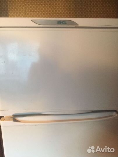 Холодильник Stinol двухкамерный