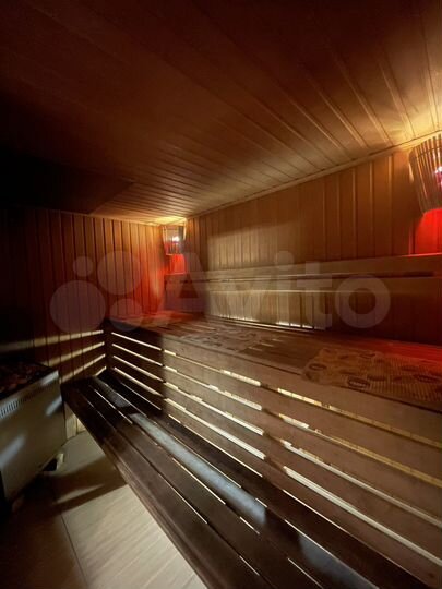 Дом 200 м² на участке 2 сот.