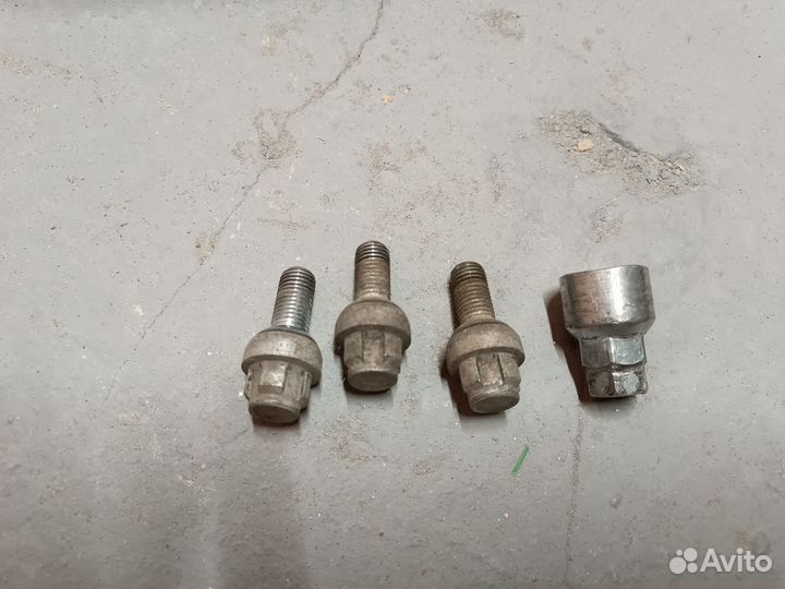 Болты секретки для литых дисков