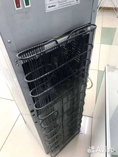 Куллер для воды с холодильником напольный