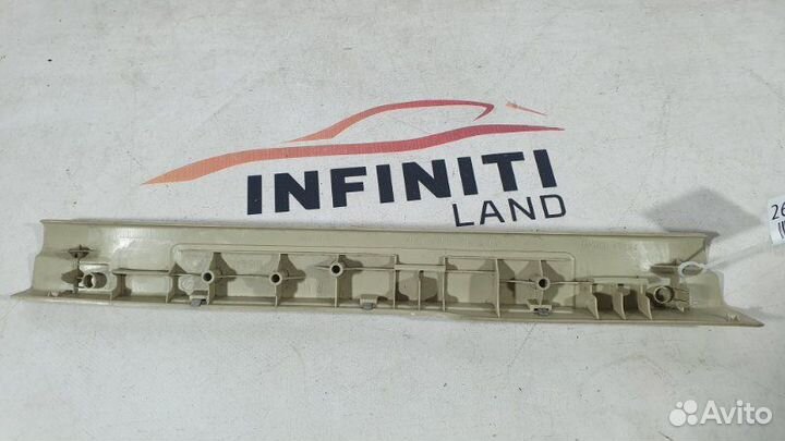 Накладка порога внешняя задняя правая Infiniti