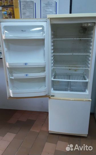 Холодильник бу whirlpool