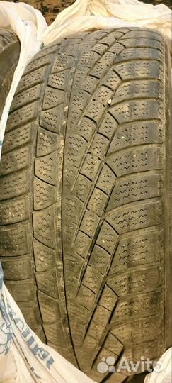 Pirelli Winter Sottozero 210 215/55 R18 95H