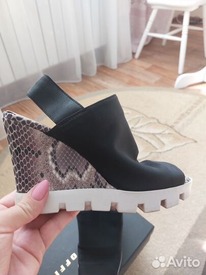 Продам обувь