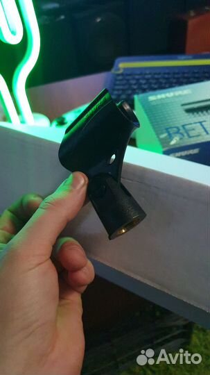 Коробка от микрофон Shure beta 58a