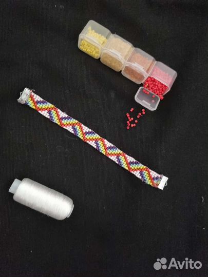 Фенечки из бисера