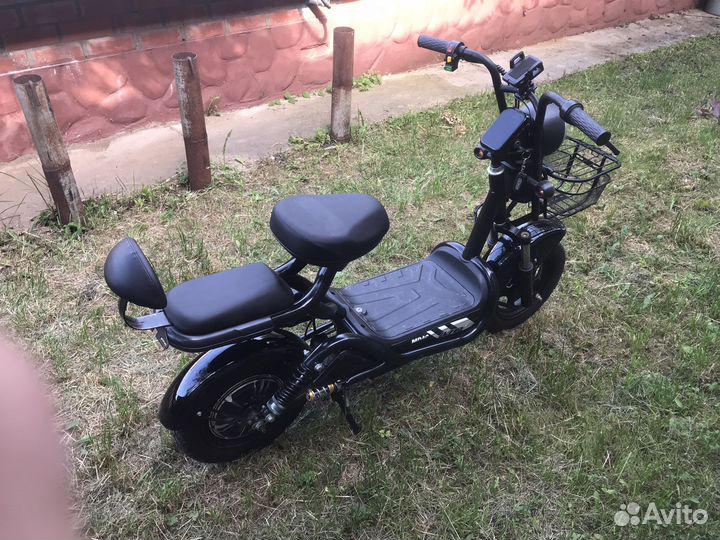 Электроскутер MD500