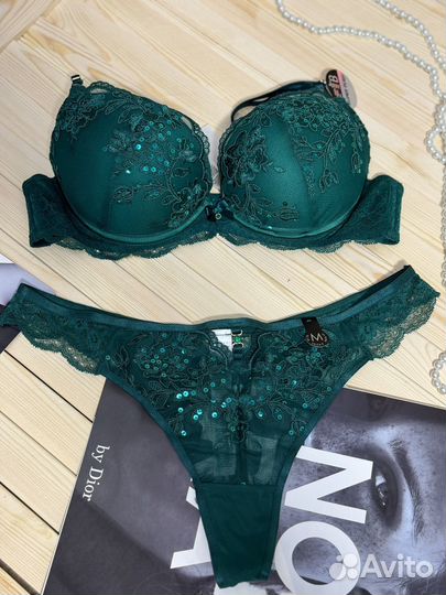 Комплект нижнего белья